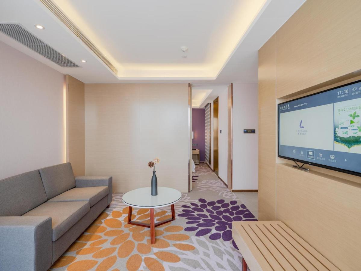 Lavande Hotel Luzhou Wanda Plaza Southwest Commercial City Экстерьер фото